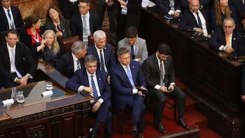 Milei abre la billetera: adelantos millonarios a 12 provincias en medio de la caída de recursos