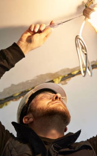 Gobierno colombiano obligará a todos los empleados a trabajar 42 horas por semana: los salarios y beneficios quedan congelados