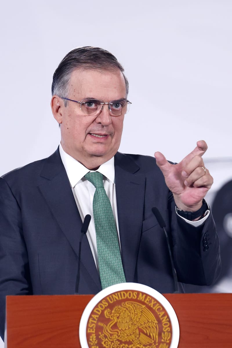 El secretario de Economía, Marcelo Ebrard informó que la plataforma financiera y de comercio electrónico Mercado Libre anunció una inversión de 4.600 millones de dólares en México para 2026, la mayor cifra anual que ha destinado al país.
