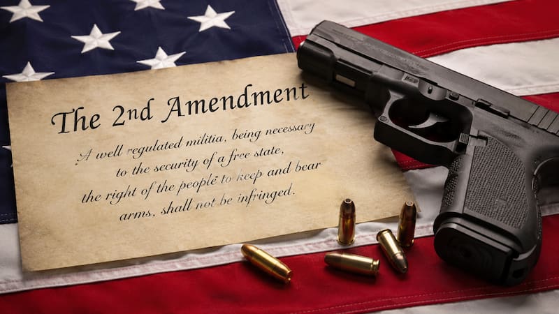 Armas automáticas en Estados Unidos: todas las normas, requisitos y prohibiciones que siguen vigentes en 2026