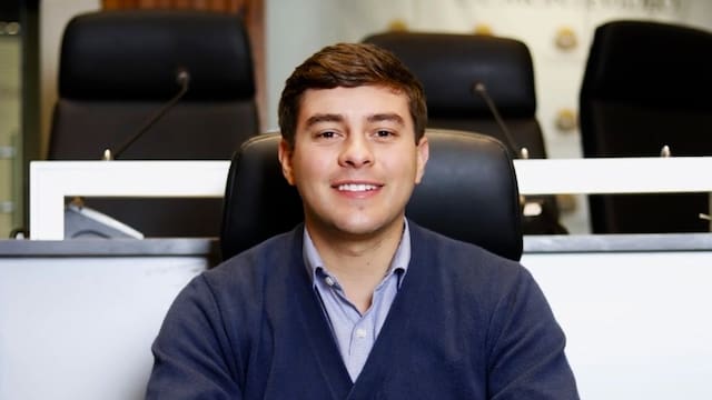 Asesor condenado por lavado de activos complica al edil Gonzalo Gómez y provoca renuncias en el Partido Nacional