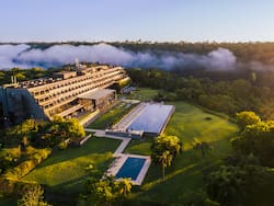 Lujo en las Cataratas: cómo opera el único hotel dentro del Parque Nacional y dueño de la mejor suite del país