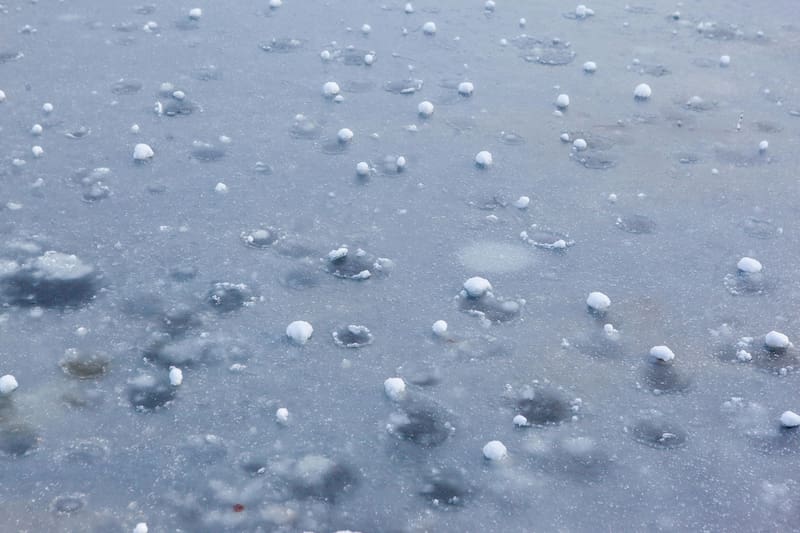 Mendoza y San juan mantienen alerta naranja por nevada.