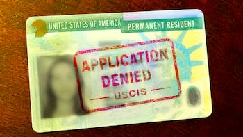 El Gobierno lo confirmó: se rechazarán todas las Green Cards a quienes no presenten este documento financiero clave