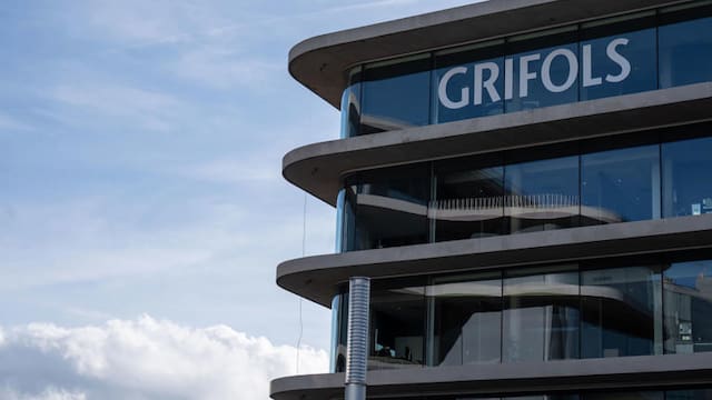 Grifols duplica su línea de crédito revolving: alcanza los 2000 millones de dólares con el respaldo de la banca internacional