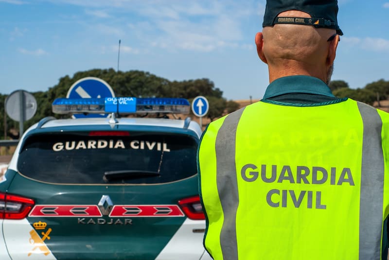 Confirmado | El Gobierno prohibirá circular con una sola persona por vehículo: “El futuro de los coches será compartido o no será”. (Fuente: Shutterstock).