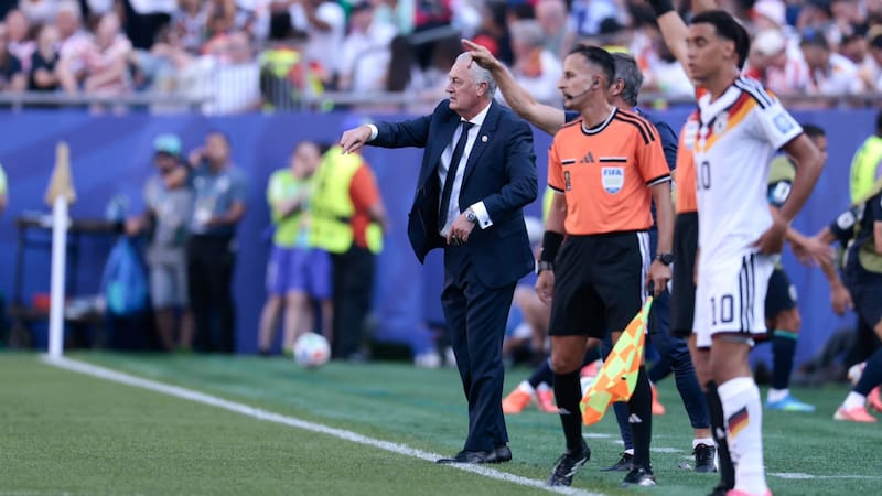 Gustavo Alfaro, entrenador argentino: “Éramos Bruce Willis en Sexto Sentido, los únicos que sabíamos que no estábamos muertos, éramos nosotros”