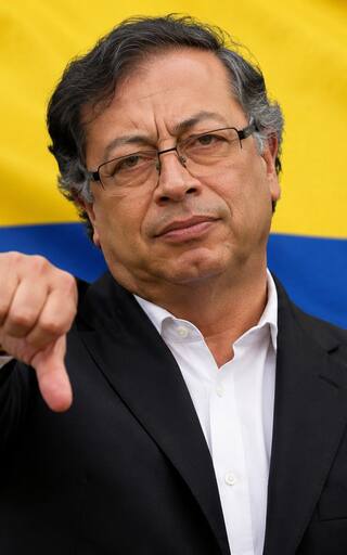 Oficial | Gustavo Petro bloqueará la entrada y salida del país a las personas que posterguen este trámite con su pasaporte