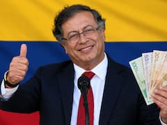 Petro confirmó aumento del 23,7% para todos los jubilados desde el próximo pago