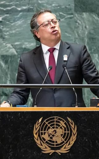 La Comisión de Acusación investiga a Petro por permitir la presencia de jefes de bandas criminales en acto público