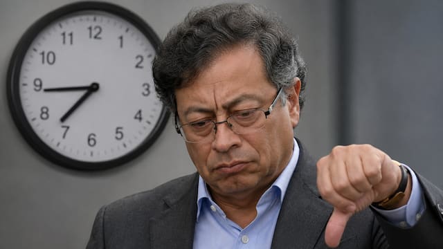 Confirmado y oficial | Gustavo Petro rechazó el cambio y mantiene las 44 horas de jornada laboral por semana