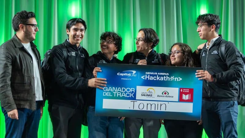 Hackathon de Banco Azteca en Talent Land | Cortesía