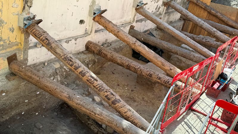 Arqueólogos descubren en París un muro de hace más de 2000 años: podría formar parte de una antigua ciudad gala.