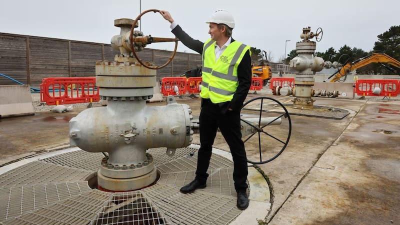 Hallazgo sin precedentes: Reino Unido perforó 5 kilómetros bajo tierra y encontró una alternativa mejor que el petróleo. Foto: Cornwall Live