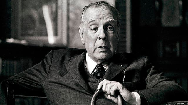Jorge Luis Borges, escritor argentino: “He cometido el peor pecado que un hombre puede cometer: no he sido feliz”