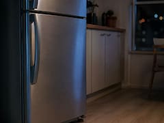 Qué significa que la heladera haga ruidos durante la noche y cuáles pueden indicar un problema