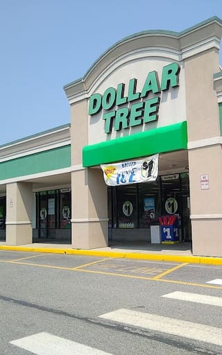 Tragedia en Estados Unidos | Una madre de dos niños murió atrapada dentro de un congelador de Dollar Tree