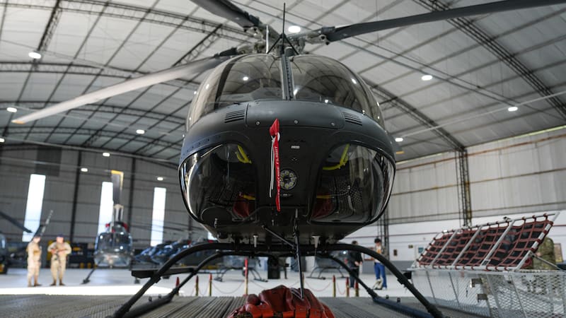 El sexto y último Bell 407GXi del programa conjunto aterrizó en Campo de Mayo y será destinado a la V Brigada de Montaña, en Salta.