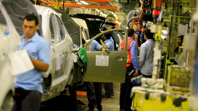 Henry Ford, ingeniero: “En cuanto alguien se cree experto, lo despedimos; nadie que conozca su trabajo se considera como tal”