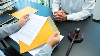 Impuesto de Sucesiones | Los herederos podrán salvarse de pagarlo si en el testamento se incluye esta cláusula: cuál es