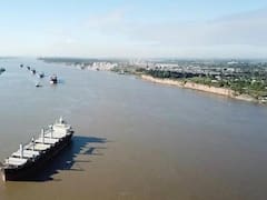 Hidrovía: quiénes son los tres gigantes que competirán por la nueva concesión