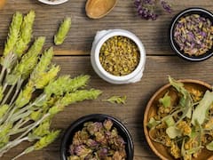 La hierba aromática con vitamina A y antioxidantes que alivia el dolor de estómago y mejora la concentración
