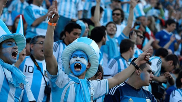 Argentina juega la semifinal del Mundial y crece la “economía celeste y blanca”, el fenómeno que sigue a la Selección