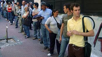 Trabajo en caída libre: el ranking de las provincias más golpeadas por el ajuste