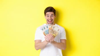 Confirmado | El Gobierno les pagará a todas las personas a partir de los 23 años de todo el país, pero sólo si cumplen con esta condición