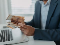 Confirmado por el Gobierno: un empleado puede cobrar el paro sin ser despedido, pero solo en estos casos