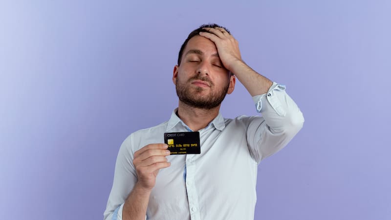 Hacienda controlará los pagos con tarjeta que superen los 25.000 euros anuales. Conoce a quién afecta la medida y cómo evitar sanciones fiscales.