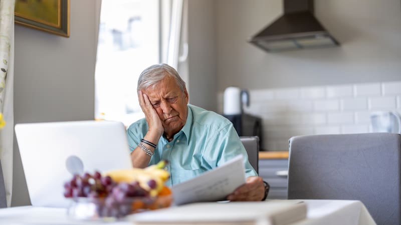 Qué jubilados deben presentar un documento obligatorio antes del 31 de marzo, qué ocurre si no lo hacen y cuándo pueden enfrentarse a sanciones o embargos.