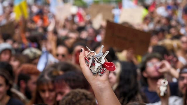 Germán Jover, propietario de 11 pisos que dejó de invertir en Cataluña: “Los inversores cogen su dinero y se van”