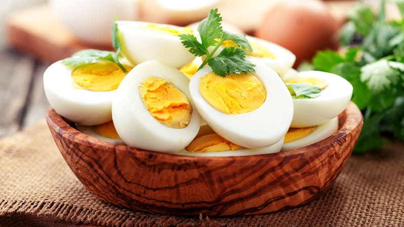 Uno de los ingredientes estrella de esta receta es el huevo duro.