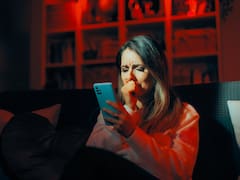 ¿Se puede extrañar a una inteligencia artificial? La ciencia estudió qué pasa cuando cambia un chatbot