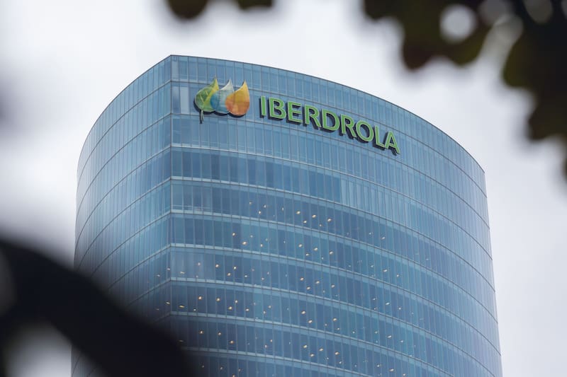 Vodafone e Iberdrola firman una alianza para integrar energía y telecomunicaciones con fuertes descuentos. (Fuente: Shutterstock).