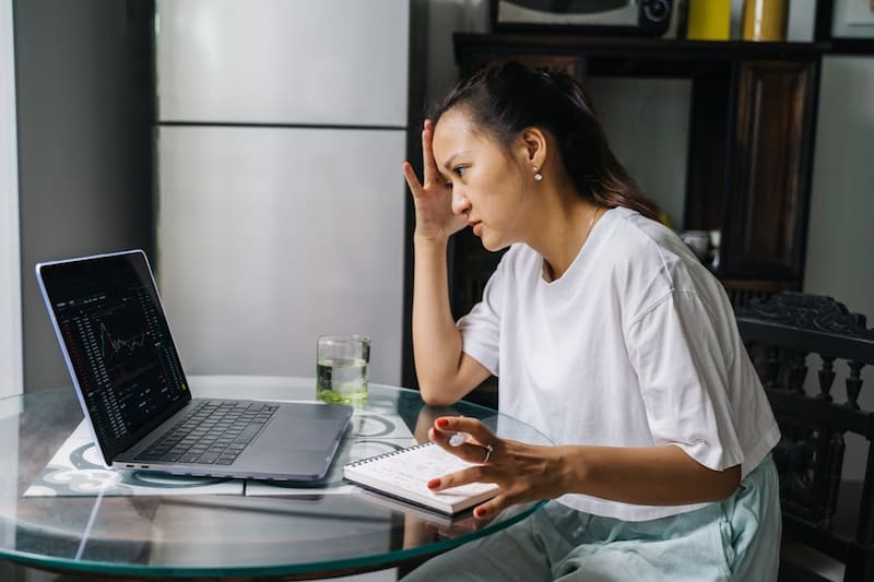 La cotización de las acciones más destacadas en el IBEX (foto: Pexels).