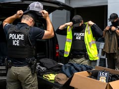 ICE Agents Are Posing as Electricians, Delivery Drivers, and Construction Workers to Arrest Immigrants