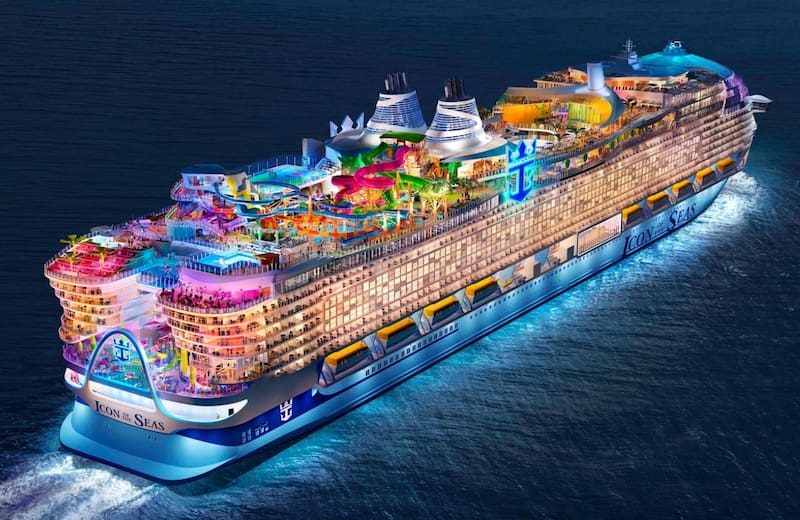Con más de 365 metros de eslora y capacidad para casi 10.000 personas, el Icon of the Seas transforma el océano en un complejo turístico de múltiples niveles.