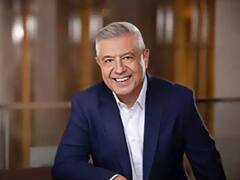 Sale Ignacio Deschamps de la presidencia del Consejo de Administración del Banco Nacional de México