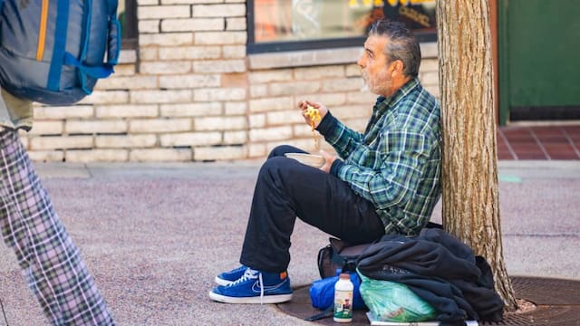 Adiós a las personas en situación de calle sin salud: reforma constitucional cambiará la vida de quienes no tienen hogar