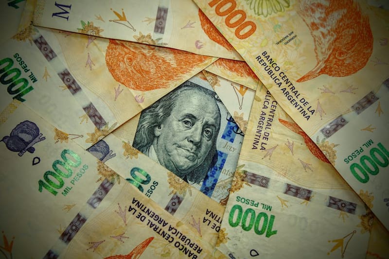 El valor del dólar.
