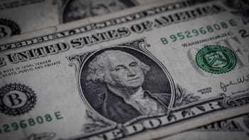 Sector exportador analizan la baja del dólar; este martes cerró en $38,21 en el promedio interbancario, siendo el valor más bajo desde marzo del 2024