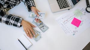 Dólar blue: cómo cerró su cotización HOY viernes 9 de enero