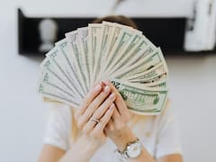 Dólar blue: cómo cerró su cotización HOY martes 6 de enero