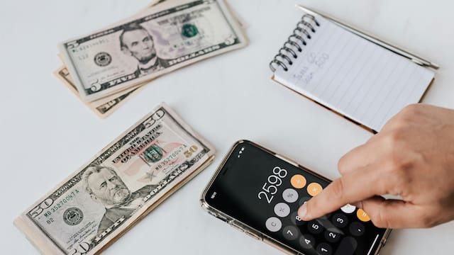 Dólar oficial HOY: así cerró la cotización de este lunes 15 de diciembre