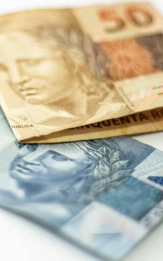 REAL: a cuánto cerró la cotización este lunes 8 de diciembre en Colombia