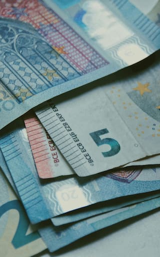 EURO a peso colombiano: a cuánto abre la cotización HOY viernes 19 de diciembre