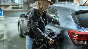 Precio del combustible HOY viernes 3 de abril: ¿cuánto cuesta el litro de gasolina y el de gasóleo?