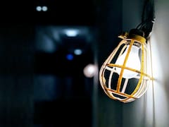El precio de la luz para este domingo 10 de mayo: ¿cuándo conviene enchufar la lavadora?